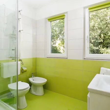 Botun Free Parking Pula