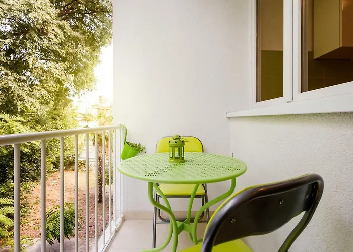 Botun Free Parking Διαμέρισμα Πούλα